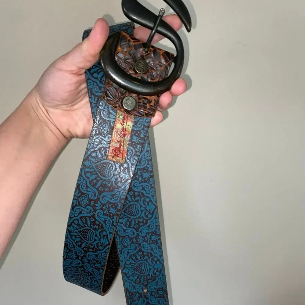 Robert Graham teal and brown belt unique silver “S” buckle tooled embossed 50”